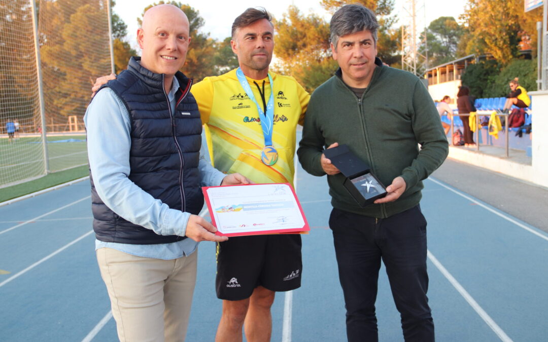 El Ayuntamiento de Montilla felicita al Club Triatlón por el reconocimiento a su escuela Trisalus